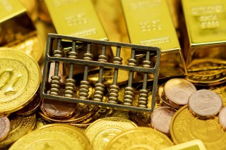 期货合约的命名规则是什么？这些规则如何帮助投资者理解市场？