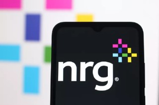 NRG能源公司股价飙升25%，第一季度业绩轻松超出预期