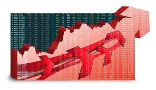 如何进行期权跨式套利计算？这种计算对交易策略有何影响？