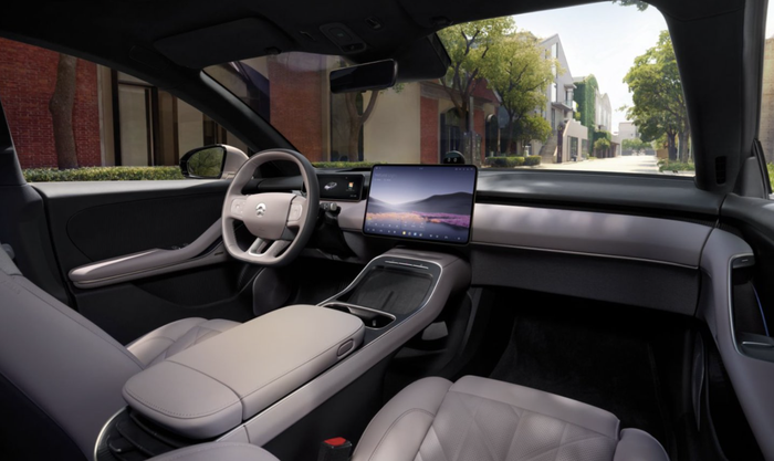 急着第四季度盈利的蔚来汽车不再固执 第2张 急着第四季度盈利的蔚来汽车不再固执 第2张