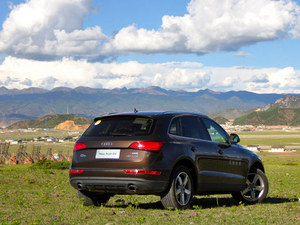 汽车发动机舱皮带张紧度调整？  第1张