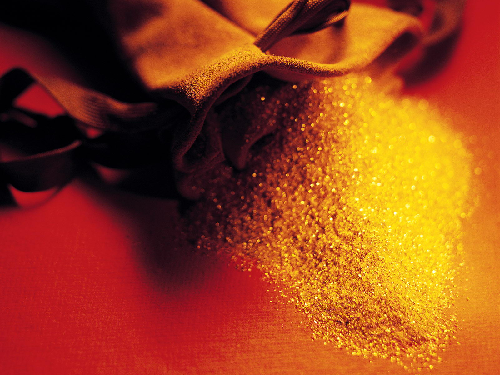 黄金积存和金币投资适合新手吗？  第1张