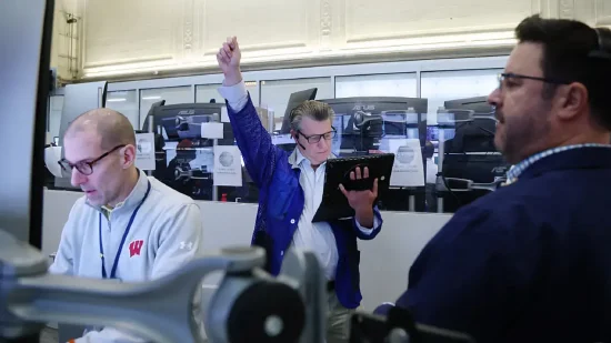 午盘：美股震荡走高 交易员密切关注伊朗战事  第1张