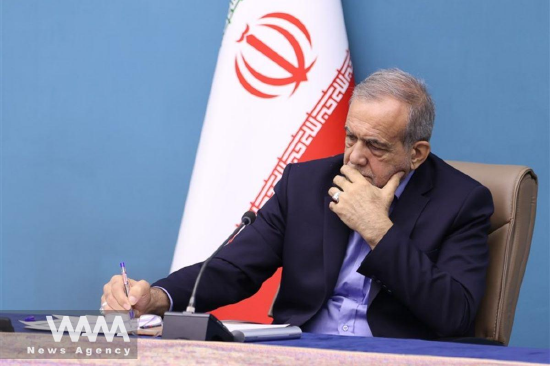 伊朗总统佩泽希齐扬致信美国民众:伊朗从未主动发动过战争 第1张 伊朗总统佩泽希齐扬致信美国民众:伊朗从未主动发动过战争 第1张